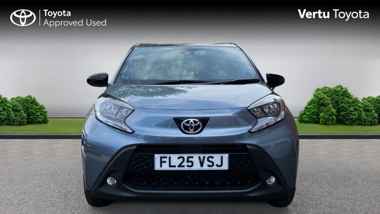 Toyota Aygo X 1.0 VVT-i Edge 5dr Petrol Hatchback